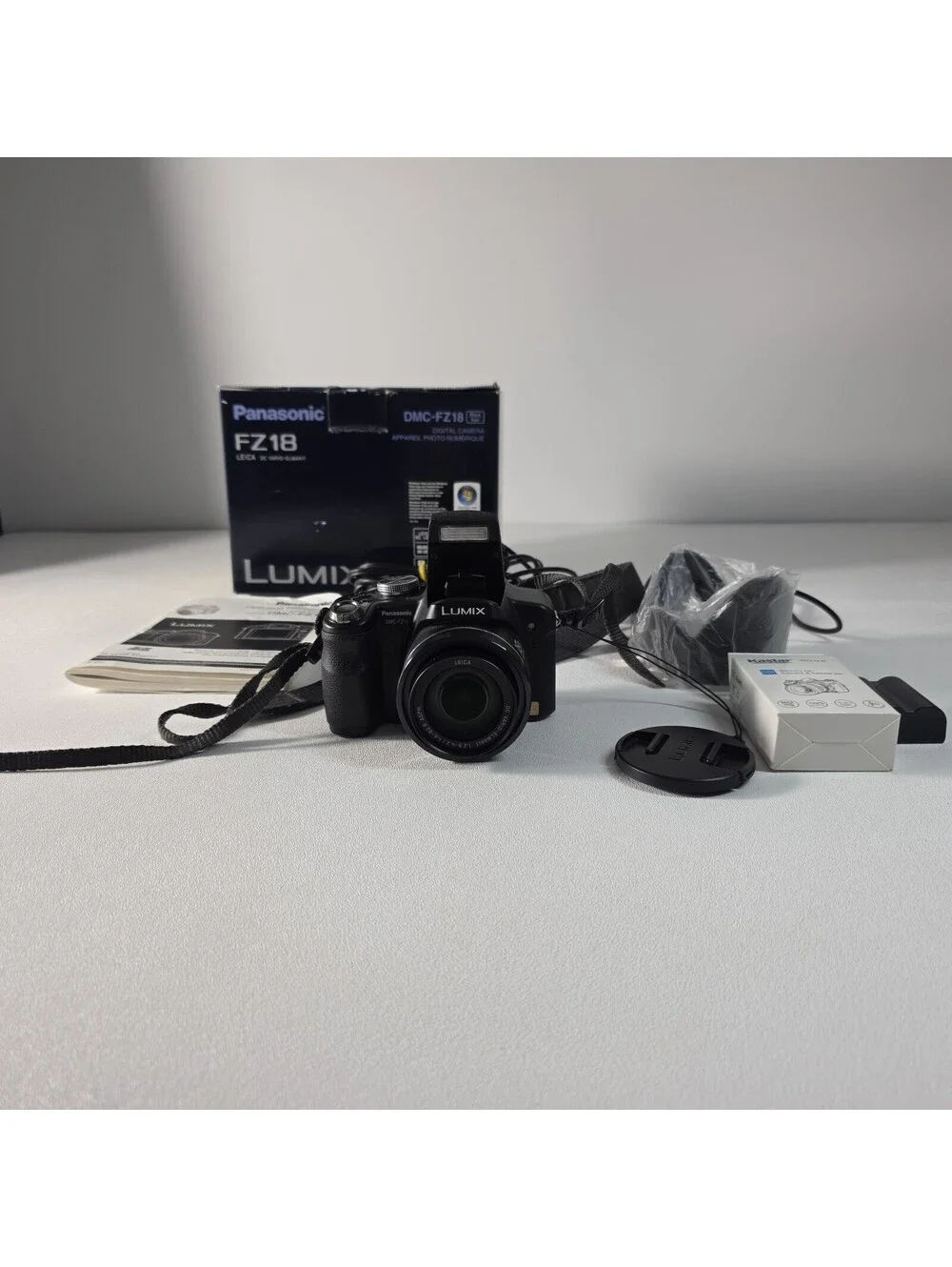 Panasonic Lumix DMC-FZ18 Digital Camera DC Vario-Elmarit Lens 18x Leica Bundle